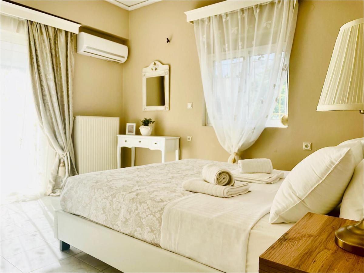 Christina_Apt La Canée Extérieur photo